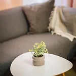 House Apartment *
