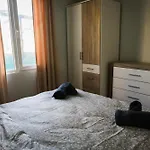 House Apartment *