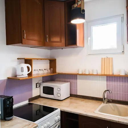 House Apartment *