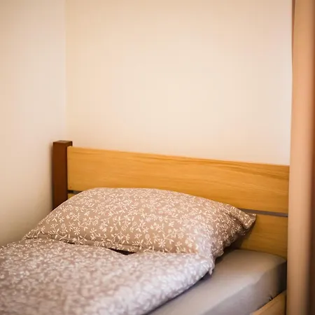 アパート House ヴァルナ