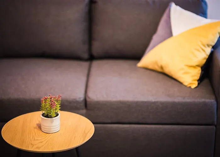 House Apartment *